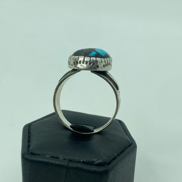 Vtg Sterling Turquoise Navajo Hand Stamped Ring Fred Harvey Era Sz 10 - Picture 6 of 13